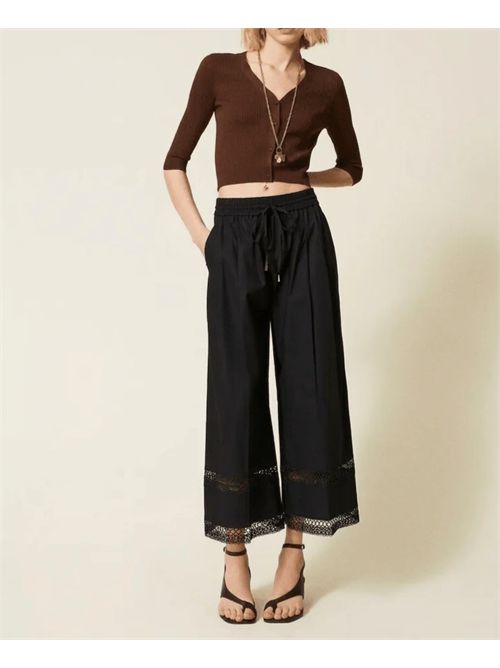 Pantaloni ampi in popeline con ricamo